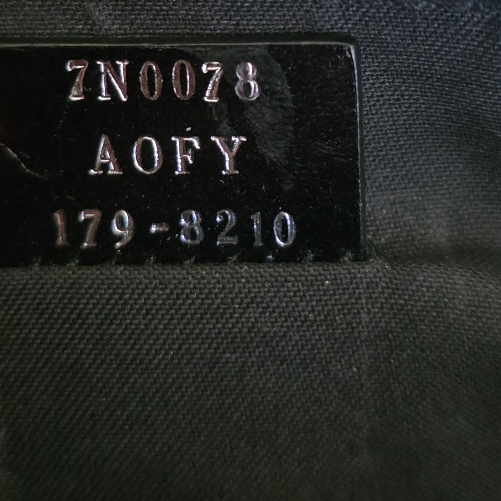 Fendi ROMA THINK Navy and Red Logo Clutch - Picture 5 of 8